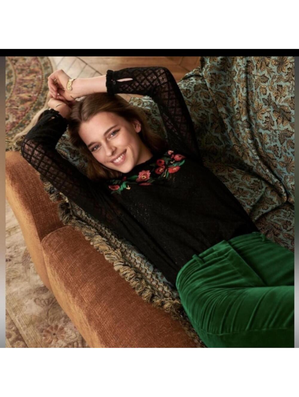 Sezane Clarisse Noir Embroidered Blouse Size 36 US 4